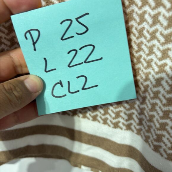 Cyrus Houndstooth cardigan Tan/Cream size Large Button Front - Picture 5 of 5